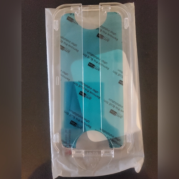 amFilm OneTouch Glass Screen Protector for iPhone 15 - Picture 4 of 7